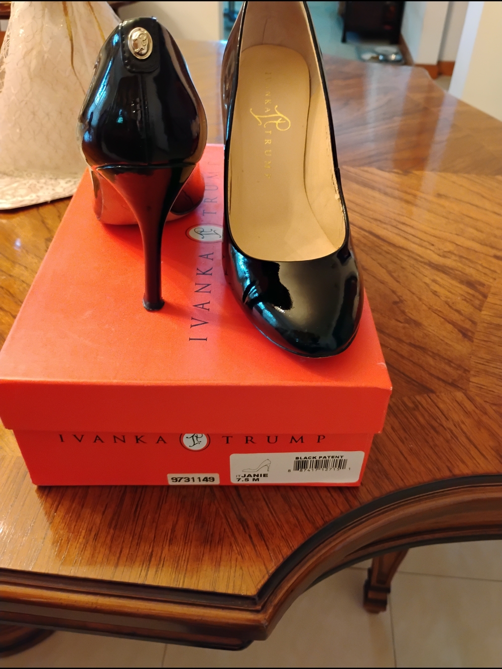 Ivanka Trump Black Patent Leather Round-Toe Pump